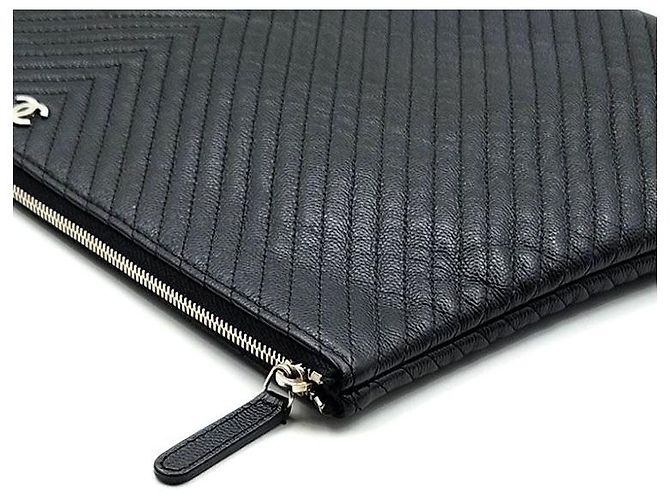 Chanel Clutch Chevron in Caviar Large Nero - vista 4