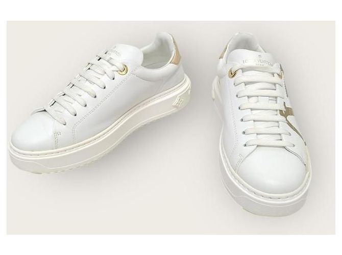 Louis Vuitton Timeout Sneaker mit weißgoldenem Kreislogo - Ansicht 3