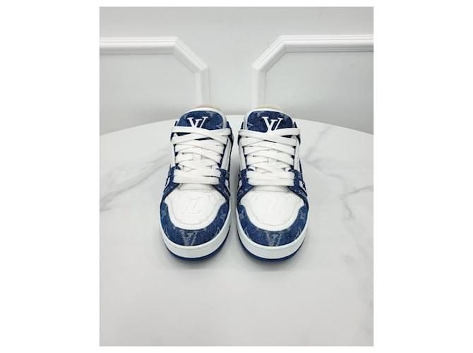 Louis Vuitton Trainer in denim blu monogram Argento - vista 2