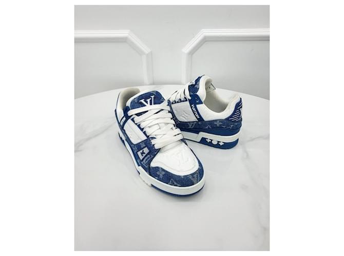 Louis Vuitton Trainer in denim blu monogram Argento - vista 3