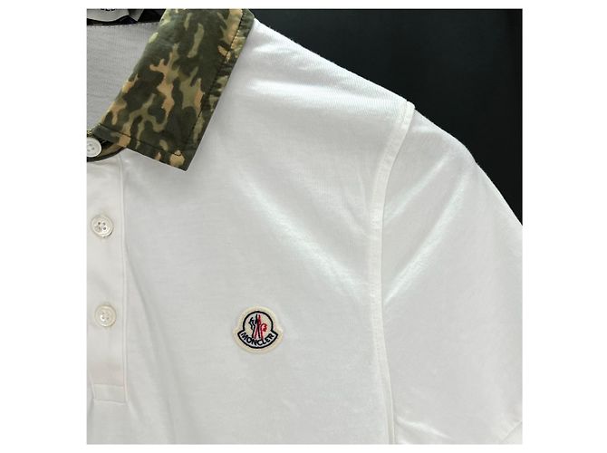 Moncler T-Shirt mit Camouflage-Kragen Mehrfarben - Ansicht 5
