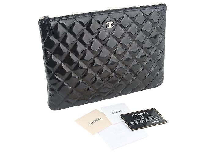 Chanel Patent Silver CC New Medium Clutch Bag Silber - Ansicht 8