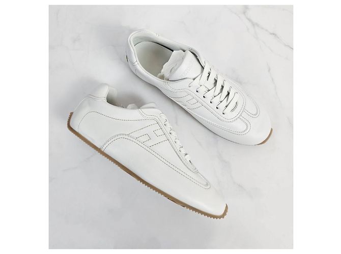 Hermès Sneakers da donna con suola sottile in Blanc Argento - vista 11