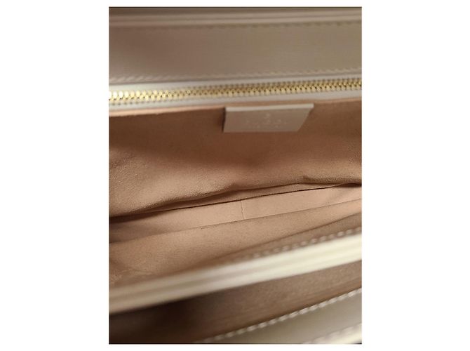 Gucci Borsa a tracolla GG Supreme in pelle bianca con morsetto Bianco - vista 5