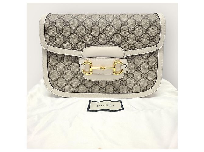 Gucci Borsa a tracolla GG Supreme in pelle bianca con morsetto Bianco - vista 8