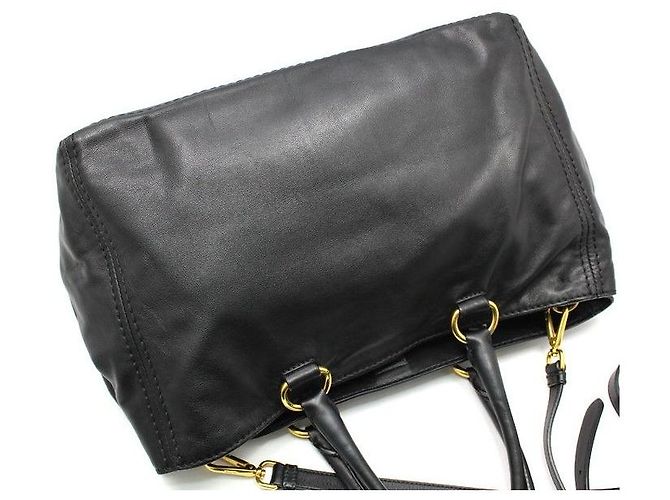Prada Borsa a tracolla in morbida pelle di vitello nera e oro Nero - vista 2