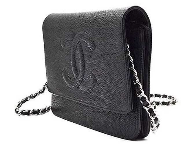 Timeless Chanel Mini borsa a tracolla WOC in caviar Nero - vista 2
