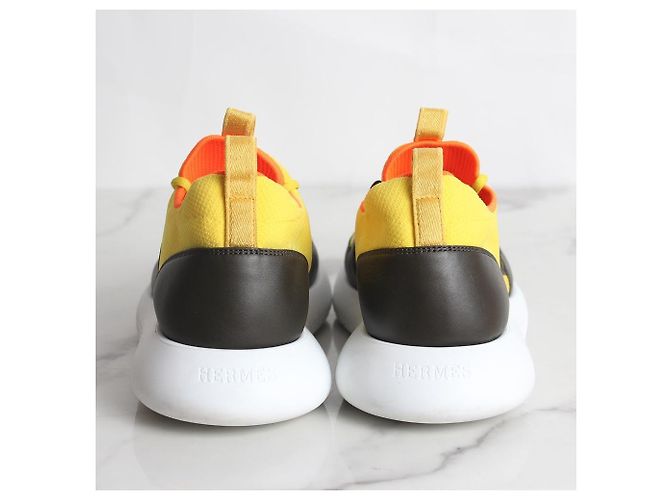 Hermès Baskets en maille double Jaune - vue 6