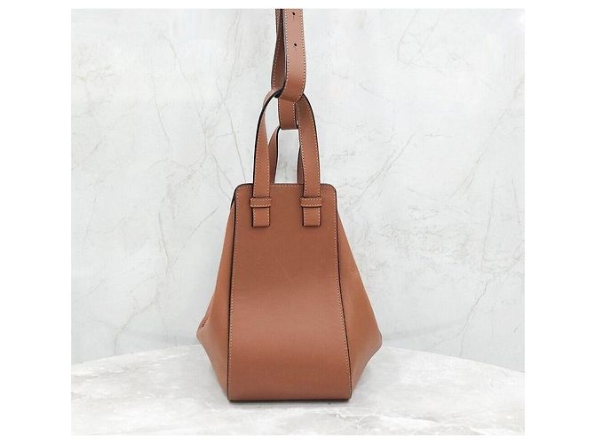 Loewe Piccola borsa Hammock in pelle di vitello classica Rosso - vista 3