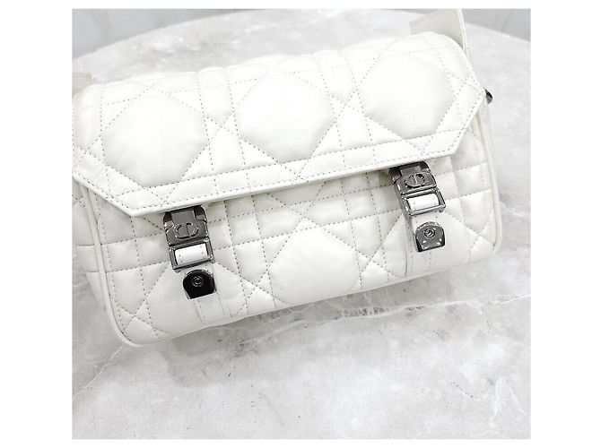 Dior Borsa da viaggio White Camp Bag Macro Cannage in pelle di vitello - vista 4