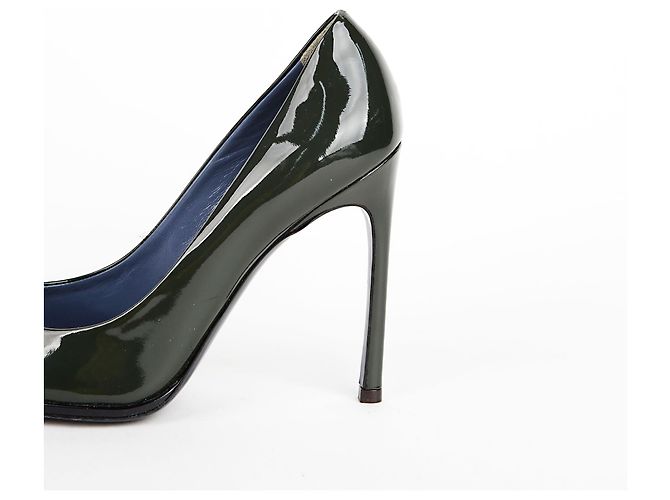Saint Laurent Grüne Pumps aus Lackleder - Ansicht 13
