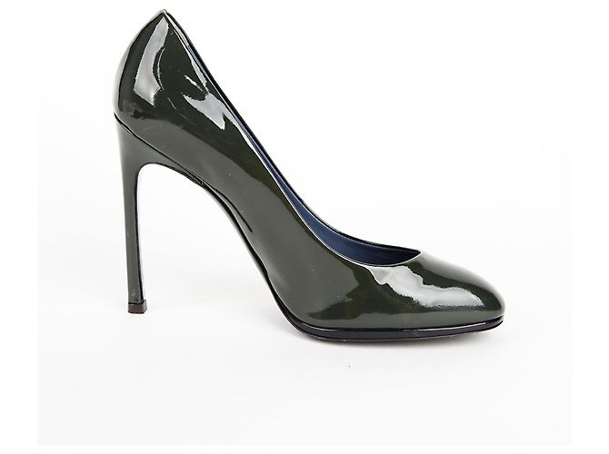 Saint Laurent Grüne Pumps aus Lackleder - Ansicht 14