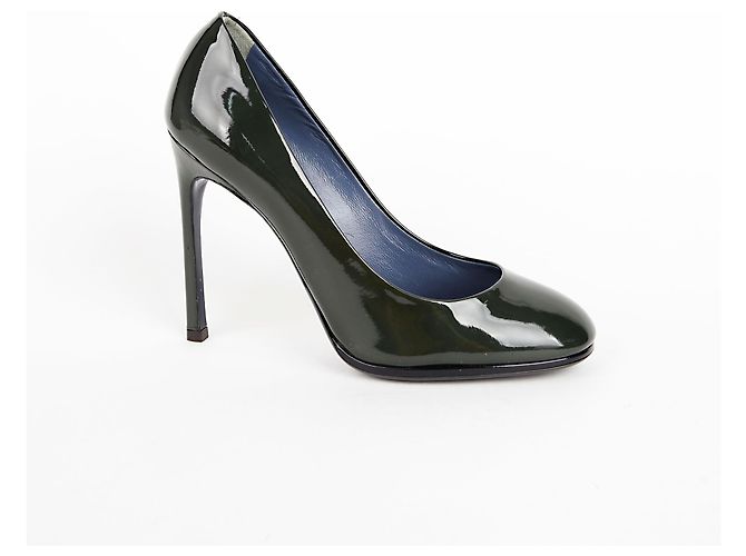 Saint Laurent Grüne Pumps aus Lackleder - Ansicht 2