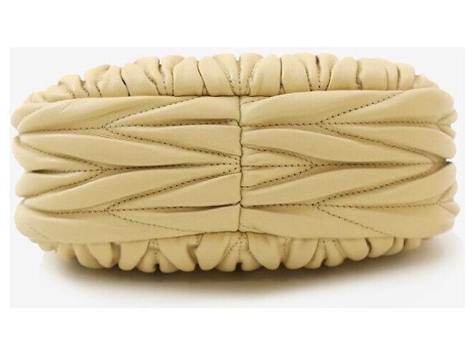 Miu Miu Borsa Hobo Mini in pelle nappa SOLA - vista 4