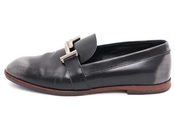 Tod's Mocassino in pelle nero e argento con doppio logo da donna - vista 9
