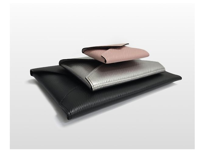 Louis Vuitton Set di pezzi pochette Kiriagami Nero - vista 2