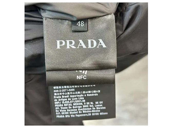 Prada Re-Nylon Reversible Triangle Logo Jacke Schwarz - Ansicht 14