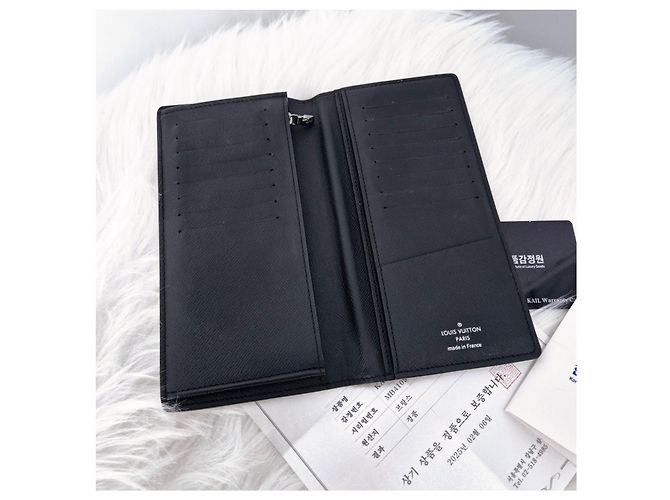 Louis Vuitton Eclipse Monogram Brazza Wallet Black - view 7