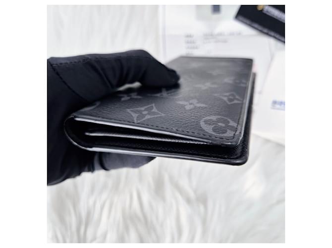 Louis Vuitton Eclipse Monogram Brazza Wallet Black - view 6