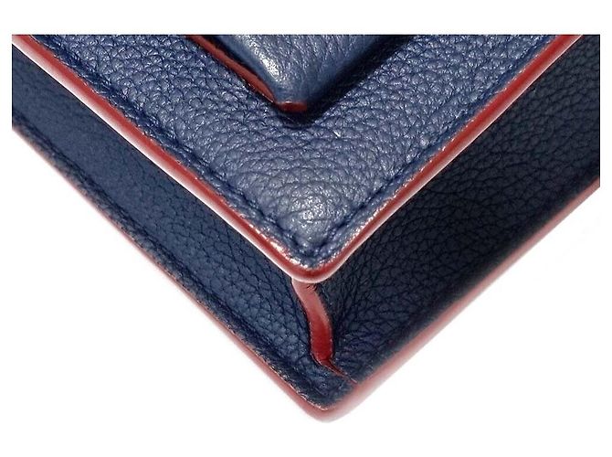 Louis Vuitton Pochette Mylockme Chain Crossbody Bag - vista 5