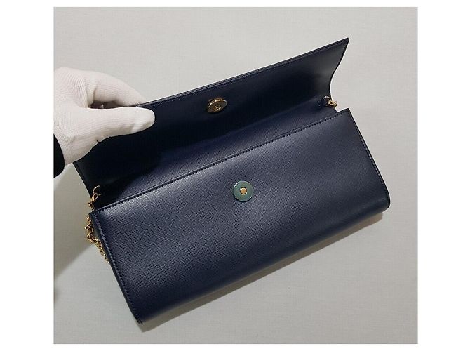 Salvatore Ferragamo Borsa a tracolla con catena Clutch in Navy Blu - vista 8