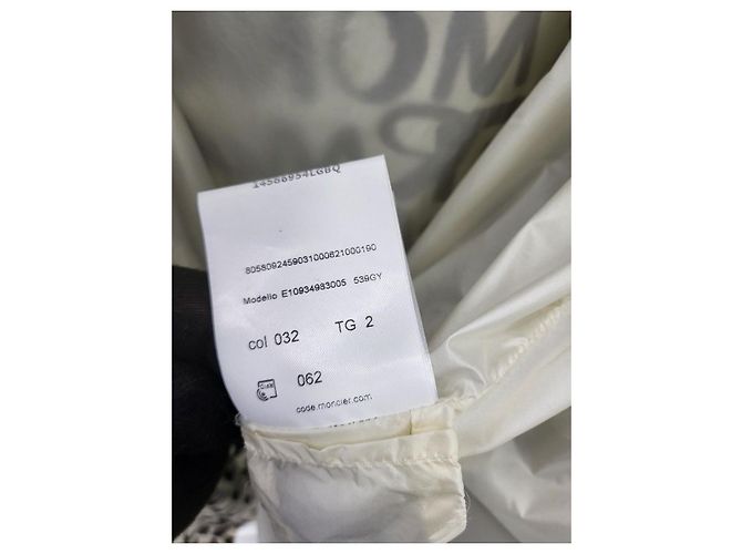 Chaqueta con capucha de nylon Moncler Amsterdam Plata - vista 6