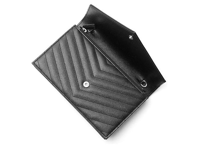 Saint Laurent Bolso de hombro tipo sobre con cadena y herrajes plateados Negro - vista 2