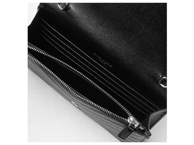 Saint Laurent Bolso de hombro tipo sobre con cadena y herrajes plateados Negro - vista 6