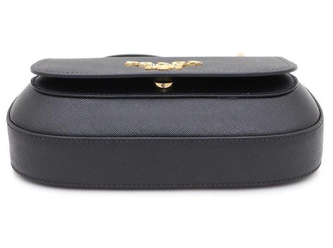 Prada Borsa a tracolla e borsa crossbody in Saffiano con logo dorato Nero - vista 5