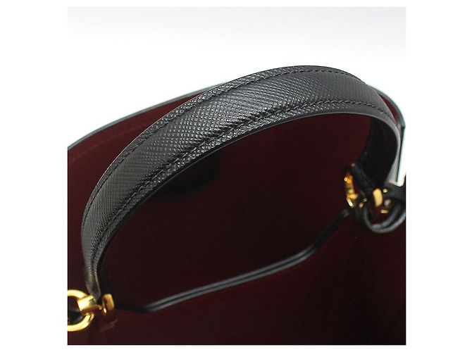 Prada Borsa a tracolla bucket medium Black Saffiano Double Pannier - vista 7