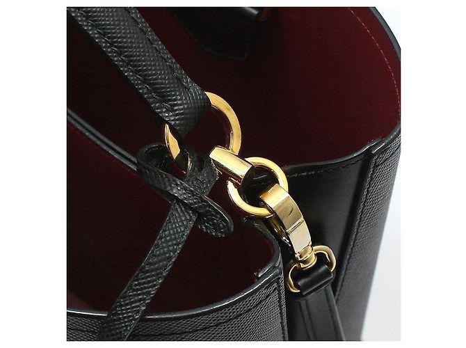 Prada Borsa a tracolla bucket medium Black Saffiano Double Pannier - vista 9