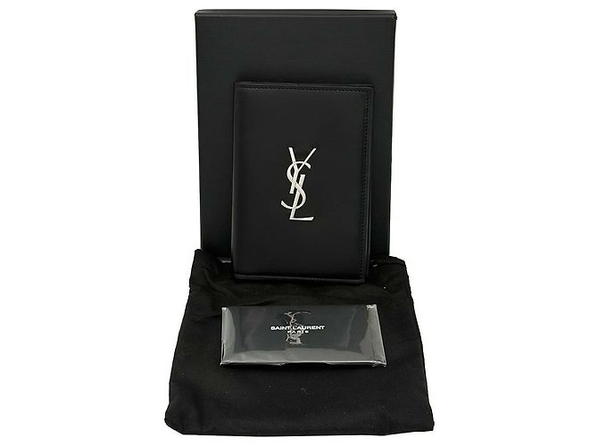 Saint Laurent Portapassaporto in pelle di vitello nera Nero - vista 3