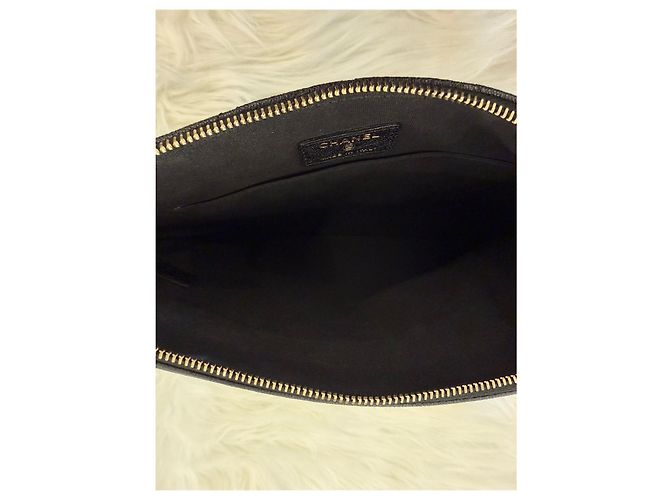 Chanel Clutch con patta Caviar Bianco - vista 13