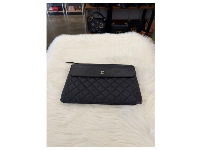 Chanel Clutch con patta Caviar Bianco - vista 7