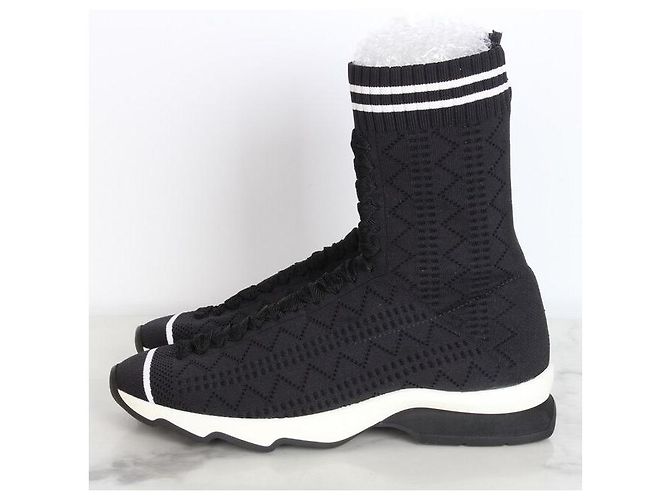 Fendi High-Top Strick-Sneaker in Mesh-Optik Schwarz - Ansicht 3