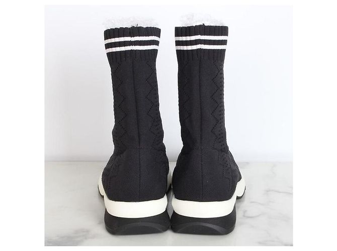 Fendi High-Top Strick-Sneaker in Mesh-Optik Schwarz - Ansicht 5