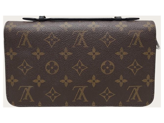 Louis Vuitton Monogram Zippy Wallet Brown - view 5