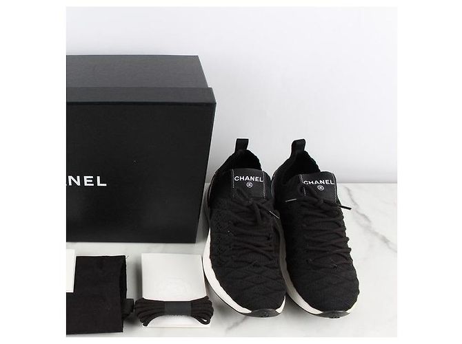 Chanel Sneakers Quilted Knit Back Logo Black Nero - vista 2
