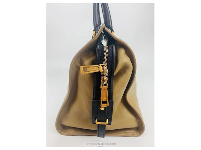 Saint Laurent Cabas Chyc Python Medium Tote Bag Doré - vue 3