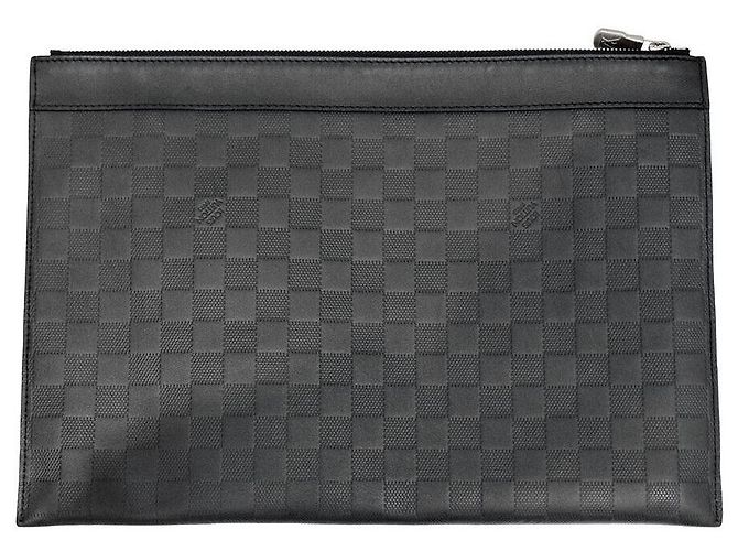 Louis Vuitton Pochette Damier Infinity Discovery GM Nero - vista 2