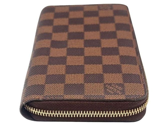 Louis Vuitton Cartera Zippy Damier Roja - vista 4