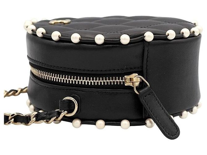 Chanel Borsa a tracolla Tambourine in pelle di agnello con perle Nero - vista 4