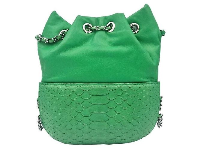 Chanel Borsa a tracolla Gabrielle Pearl Verde - vista 2