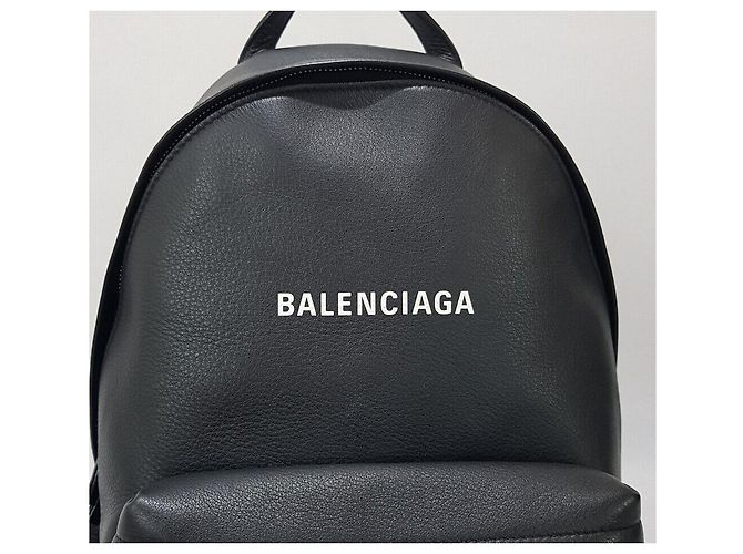 Balenciaga Zaino Everyday Logo Nero - vista 3