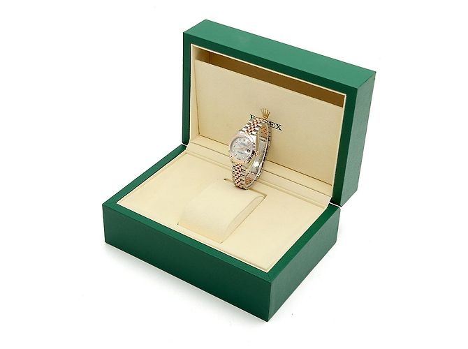 Rolex Orologio Datejust da donna con quadrante in perla rosa e diamanti - vista 3