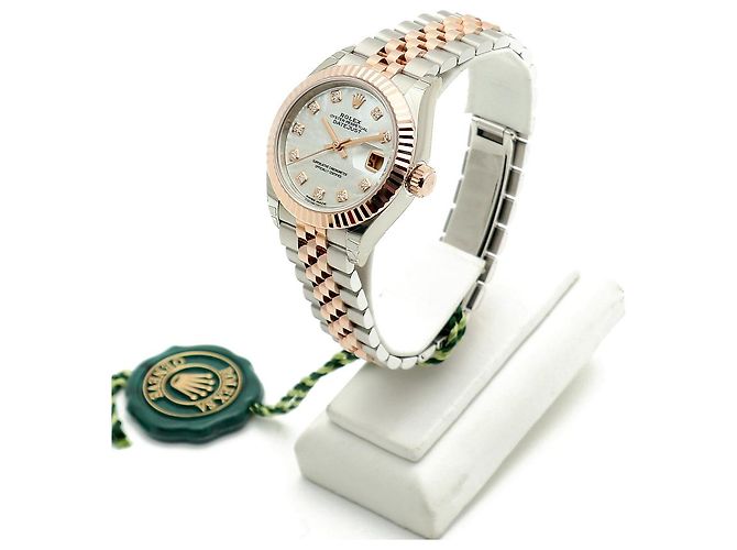 Rolex Orologio Datejust da donna con quadrante in perla rosa e diamanti - vista 5