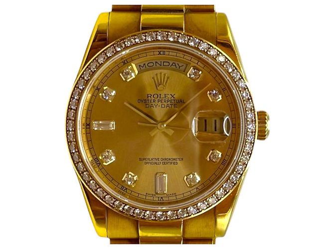 Rolex Lunetta in Diamanti Day-Date Oro Giallo Champagne - vista 2
