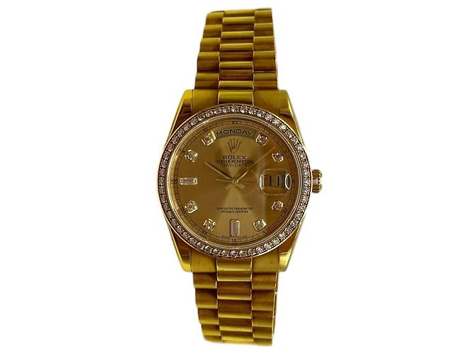Rolex Lunetta in Diamanti Day-Date Oro Giallo Champagne - vista 3