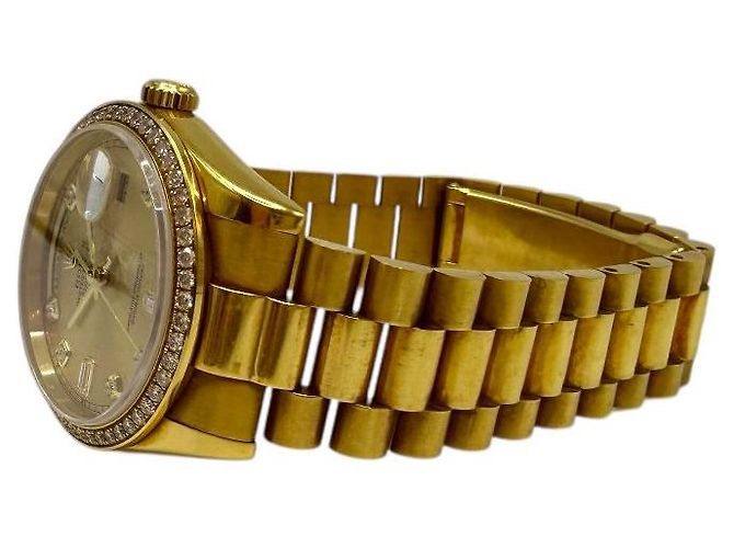 Rolex Lunetta in Diamanti Day-Date Oro Giallo Champagne - vista 4
