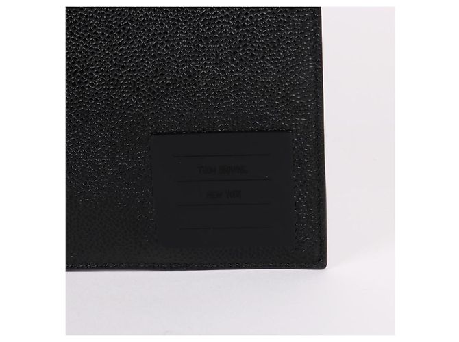 Thom Browne Grande clutch nera con etichetta in ottone - vista 6